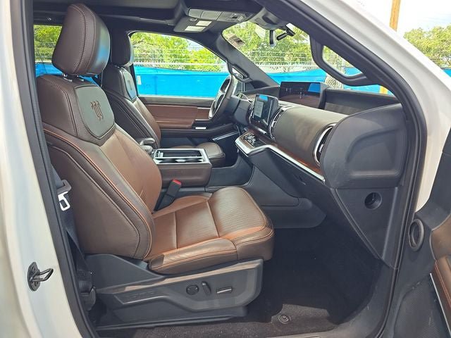 Used 2025 Ford Expedition King Ranch AWD/4WD image 16