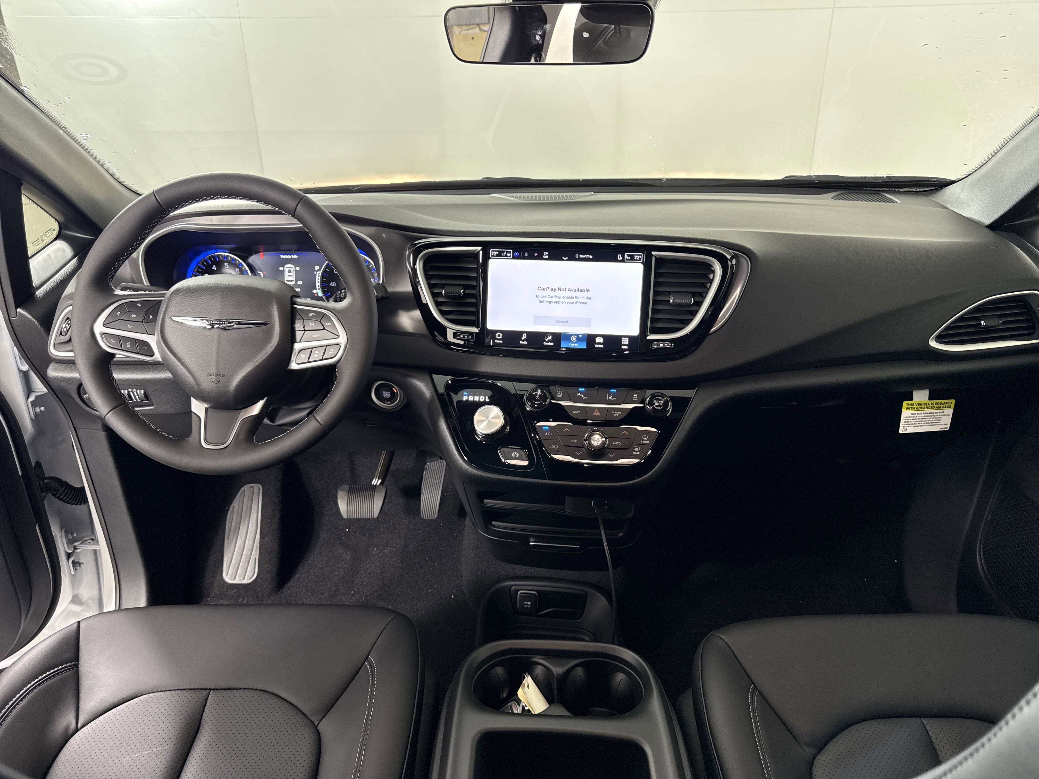 New 2026 Chrysler Voyager LX image 15