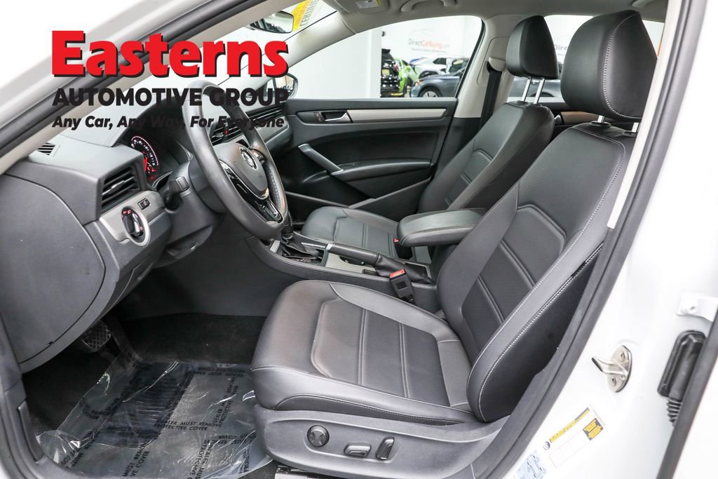 Used 2022 Volkswagen Passat 2.0T SE image 14