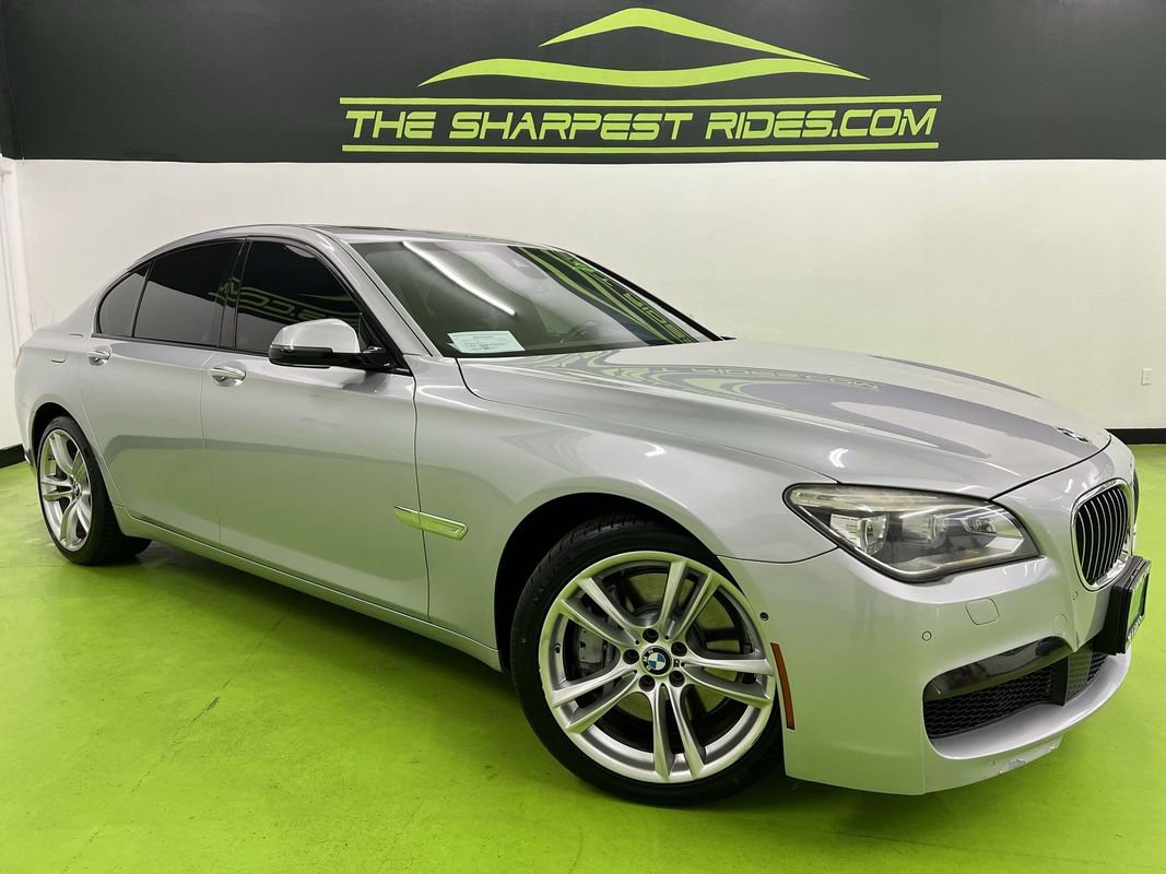 Used 2015 BMW 750i image 1