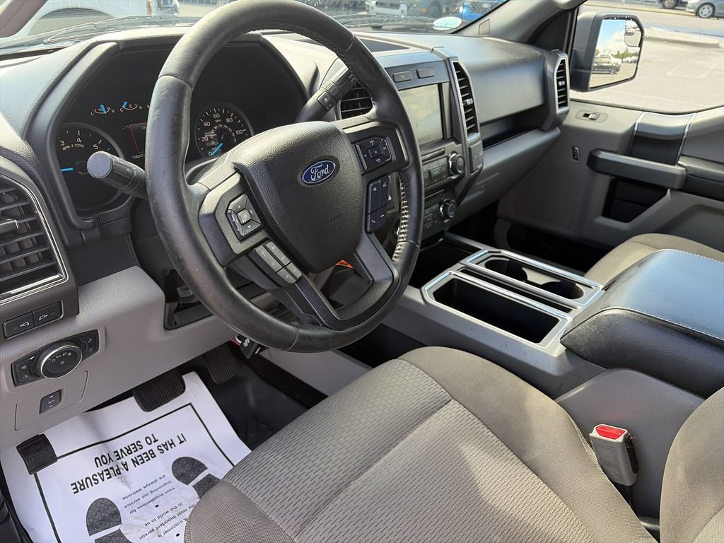 Used 2017 Ford F150 XLT w/ Equipment Group 302A Luxury RWD image 11