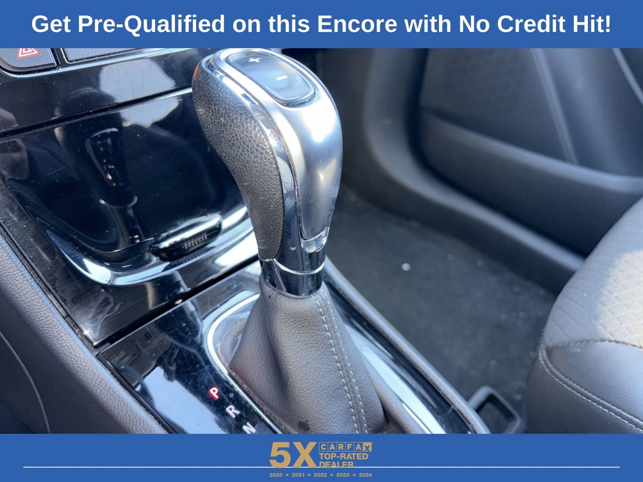 Used 2021 Buick Encore Preferred image 19