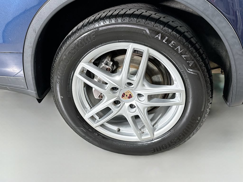 Used 2014 Porsche Cayenne Diesel AWD/4WD image 34