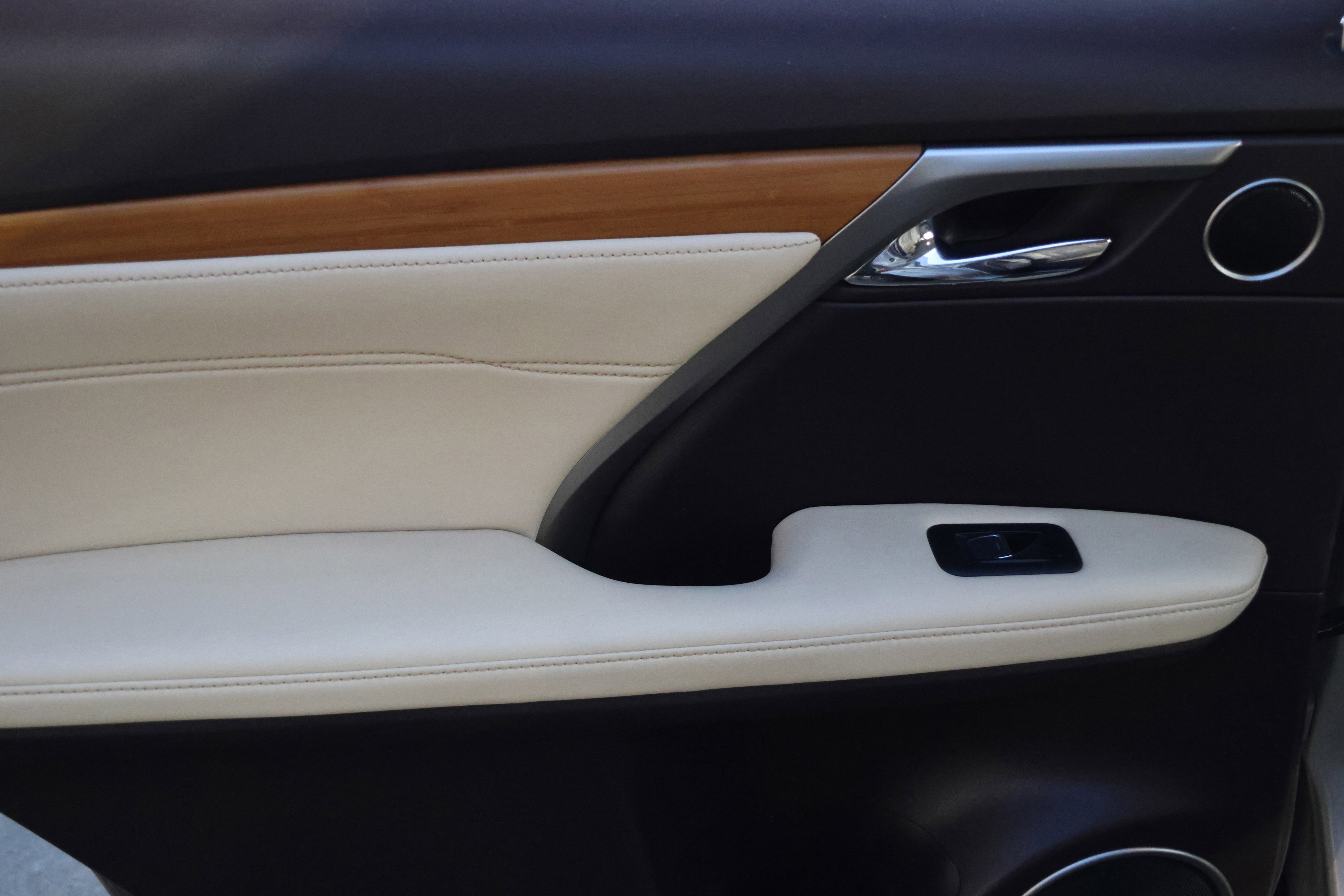 Used 2017 Lexus RX 350 FWD w/ Premium Package image 34