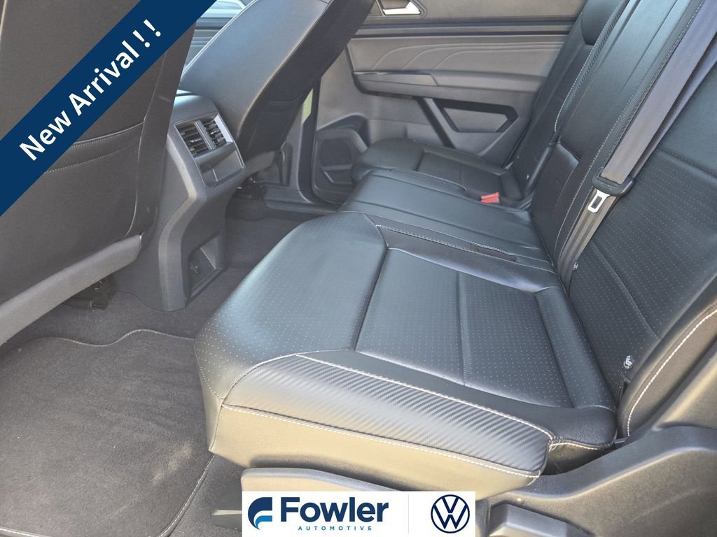 Used 2022 Volkswagen Atlas Cross Sport SE image 31