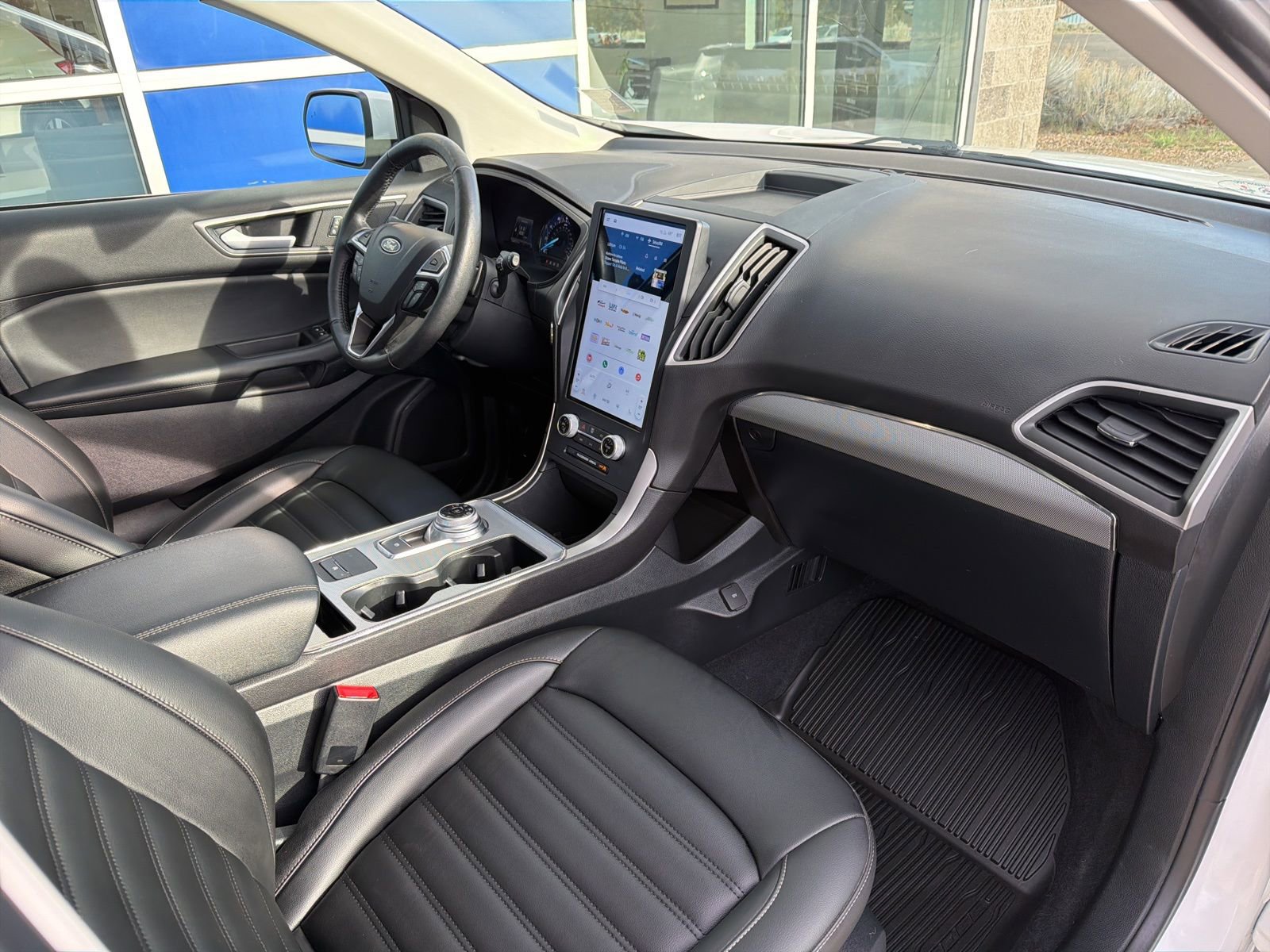 Used 2022 Ford Edge SEL w/ Convenience Package image 27