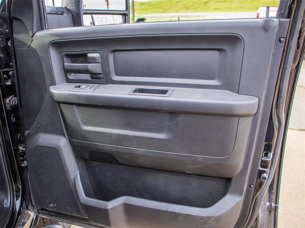 New 2025 RAM 2500 Tradesman image 17