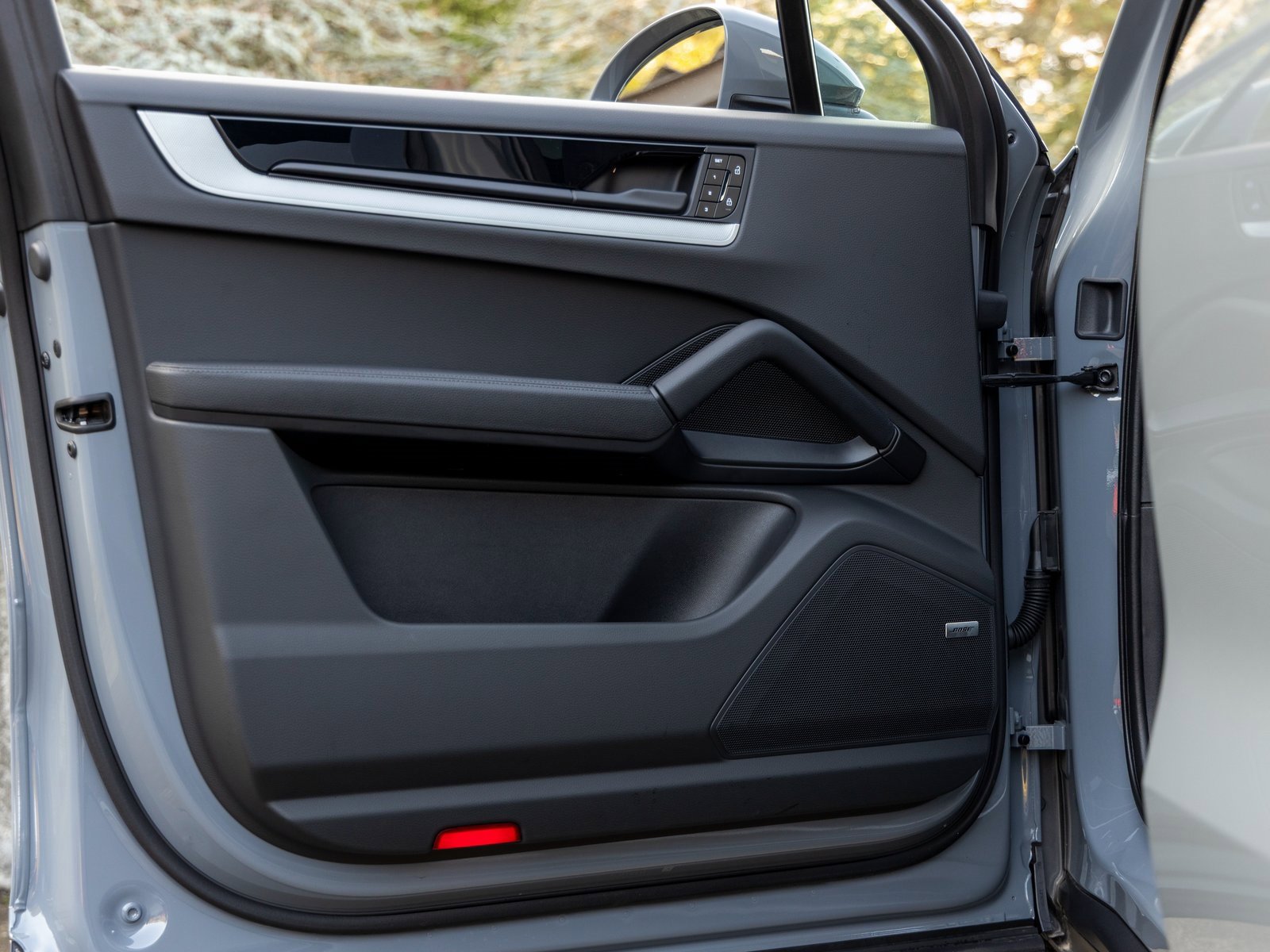 New 2025 Porsche Cayenne E-Hybrid image 22