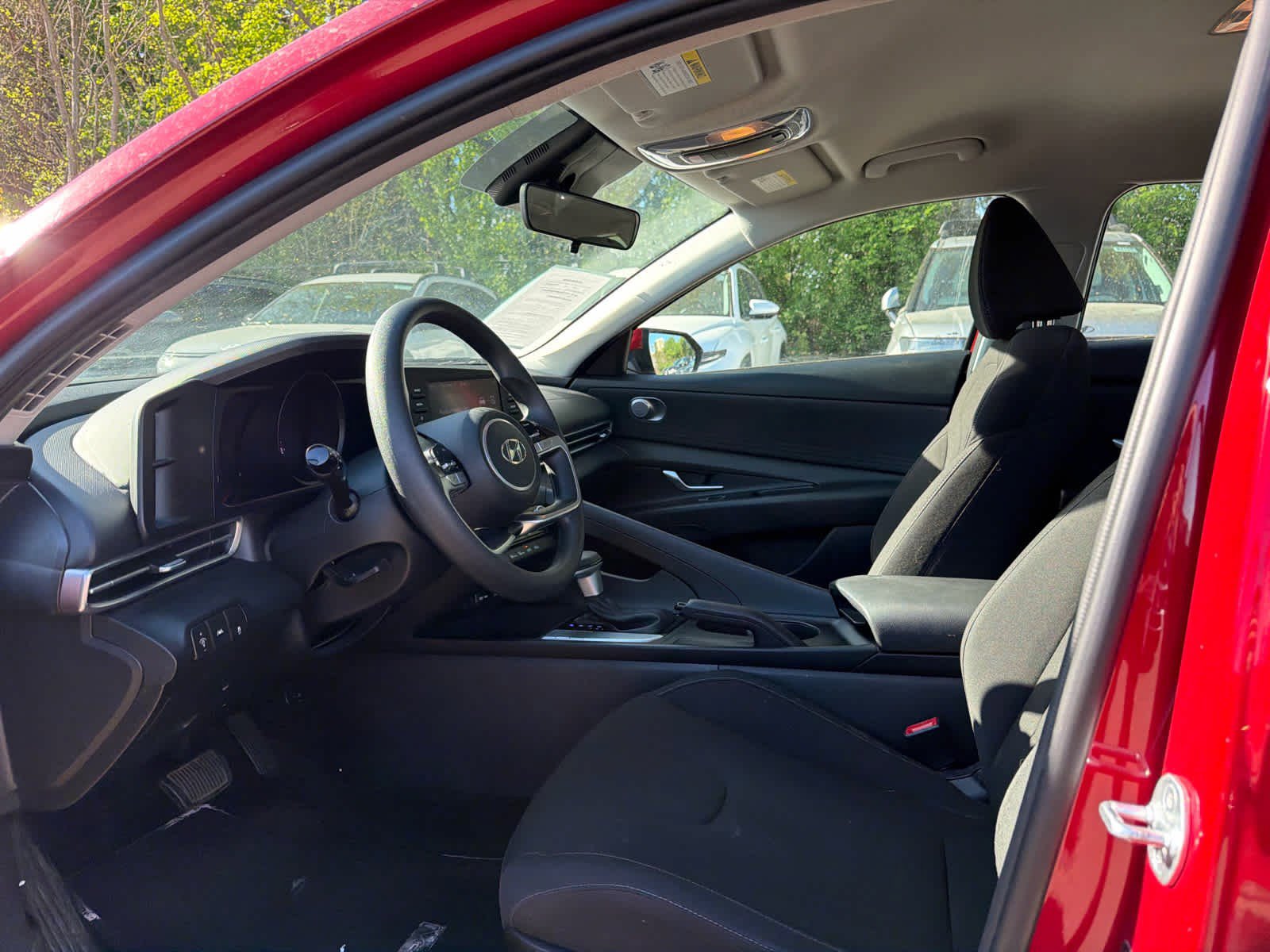 Used 2023 Hyundai Elantra SEL FWD image 5
