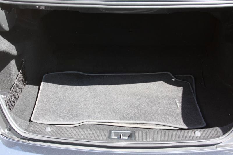 Used 2009 Mercedes-Benz C 300 Sport image 37