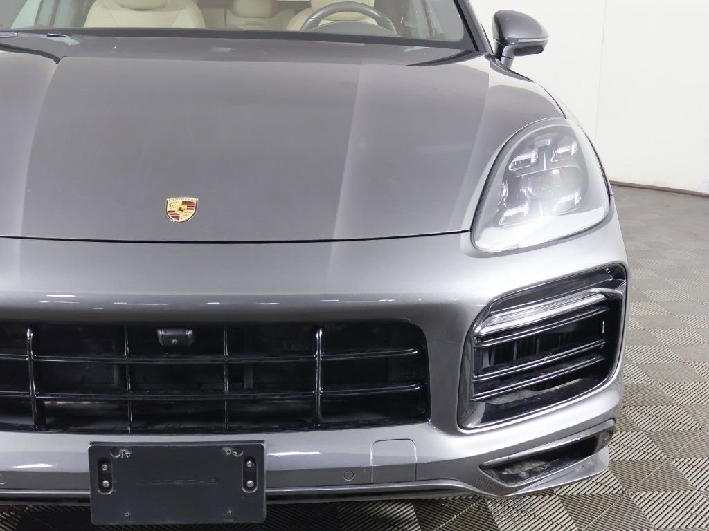 Used 2021 Porsche Cayenne GTS w/ Premium Package Plus AWD/4WD image 16