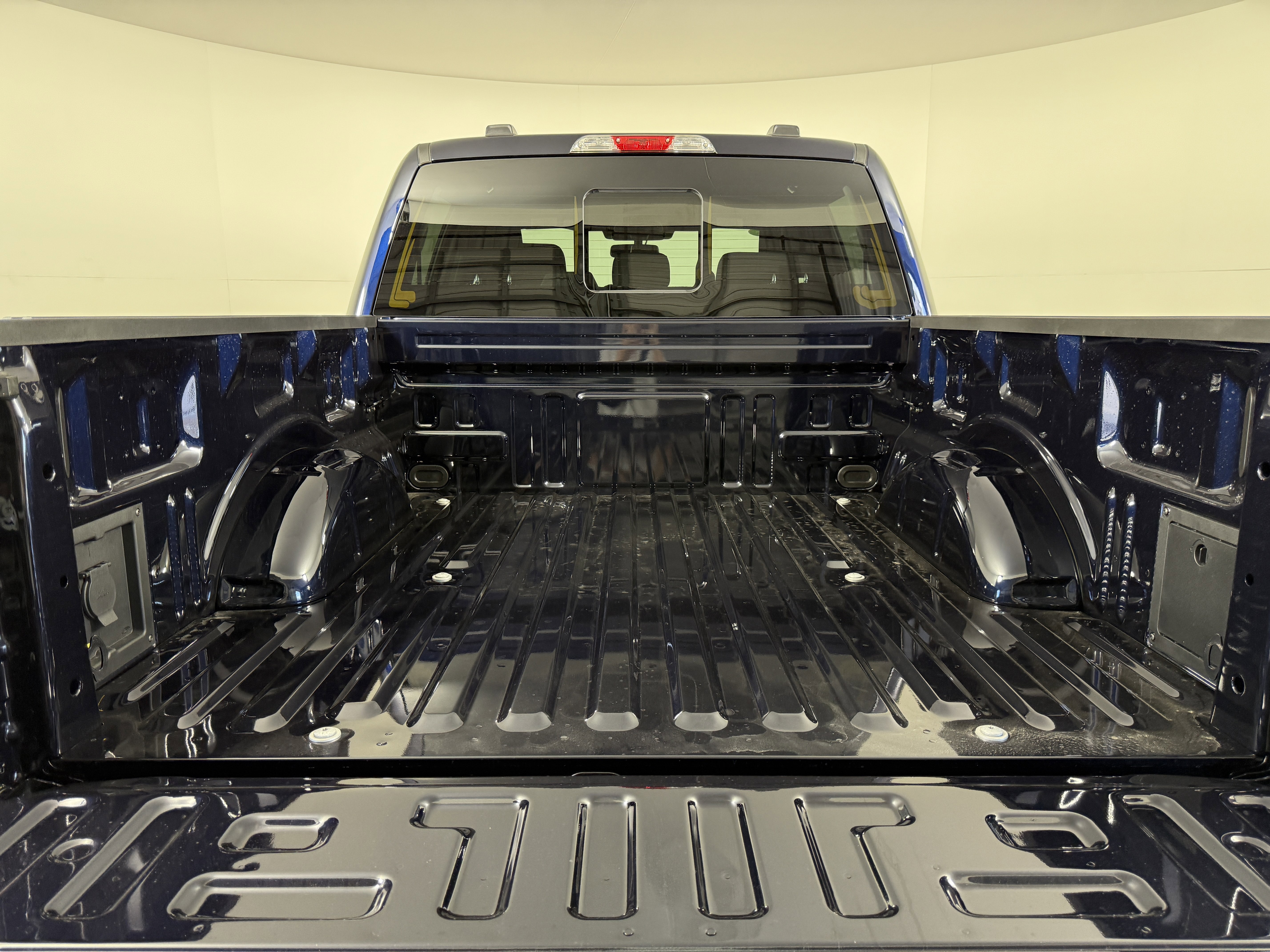 New 2025 Ford F150 XLT image 9