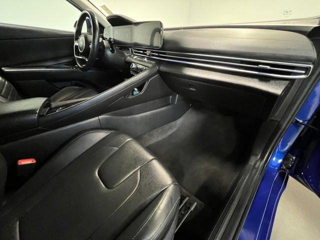 Used 2024 Hyundai Elantra Limited FWD image 10
