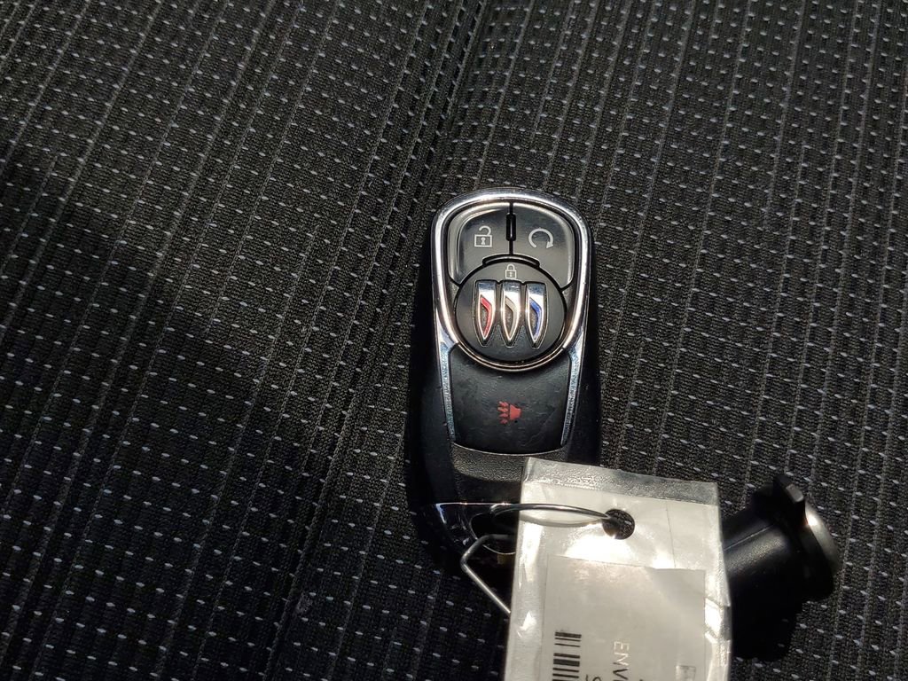 Used 2025 Buick Envista Sport Touring FWD image 29