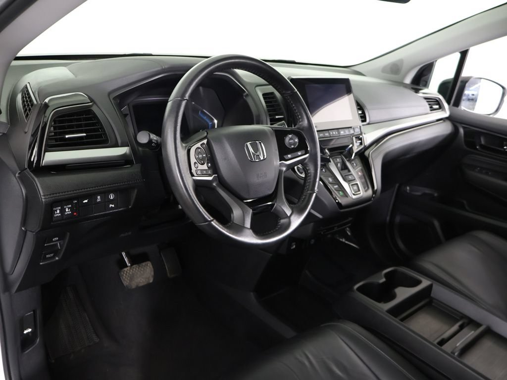 Used 2024 Honda Odyssey Touring image 31