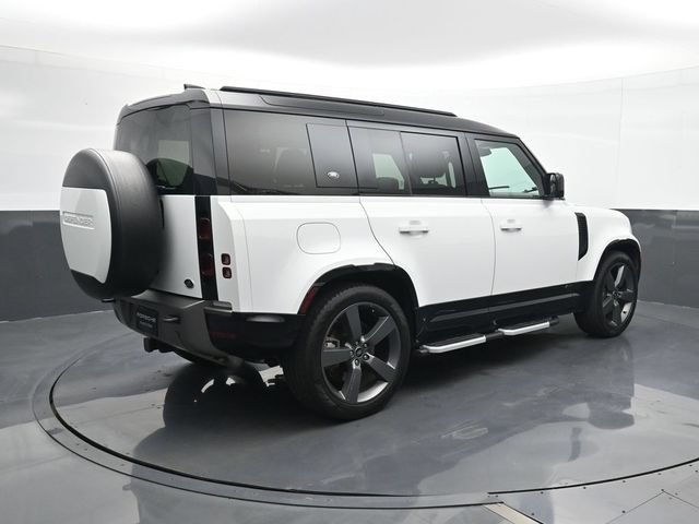 Used 2021 Land Rover Defender 110 X-Dynamic HSE AWD/4WD image 20