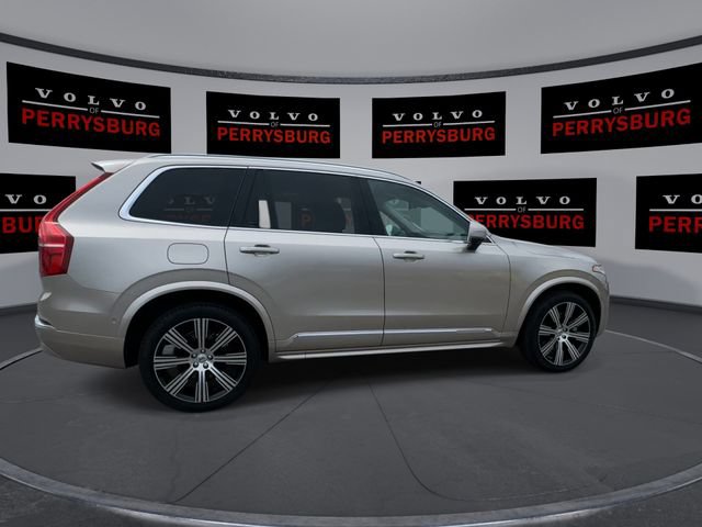 Used 2024 Volvo XC90 T8 Plus w/ Protection Package Premier AWD/4WD image 8