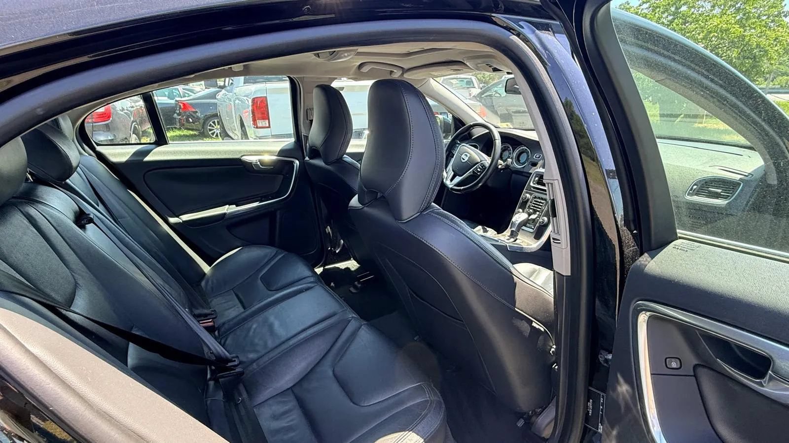 Used 2013 Volvo S60 T5 Platinum FWD image 2