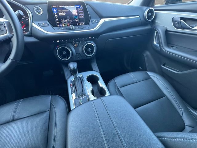 Used 2020 Chevrolet Blazer LT w/ Sound & Technology Package image 3