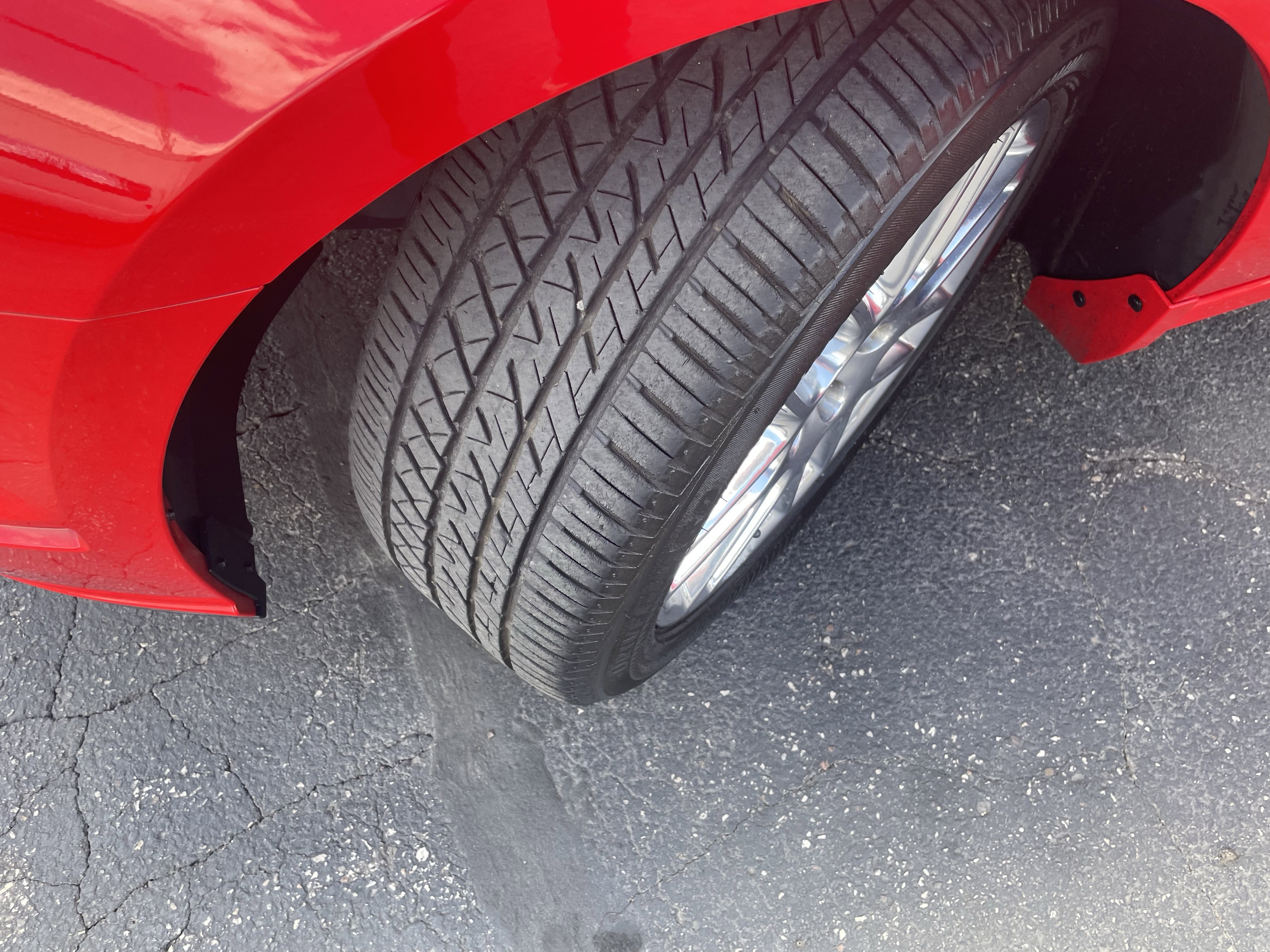 Used 2013 Ford Mustang Premium RWD image 10