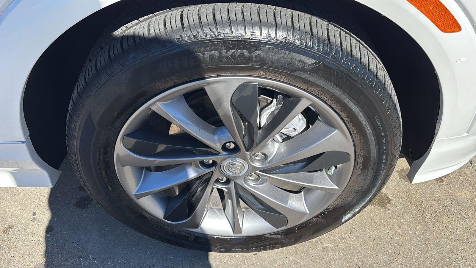 Used 2022 Buick Encore GX Select w/ Experience Buick Package image 9