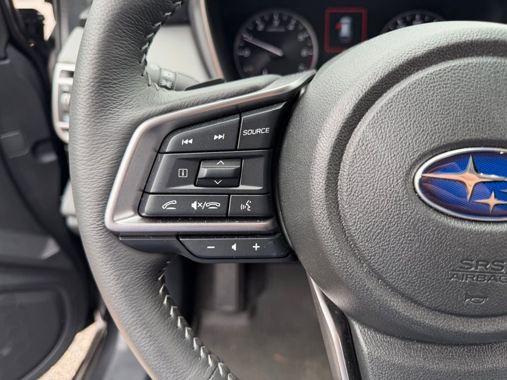Used 2025 Subaru Outback Limited image 27