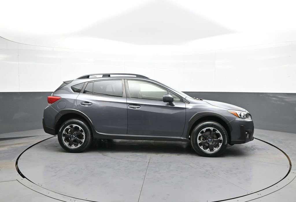 Used 2021 Subaru Crosstrek 2.0i Premium w/ Moonroof Package image 5