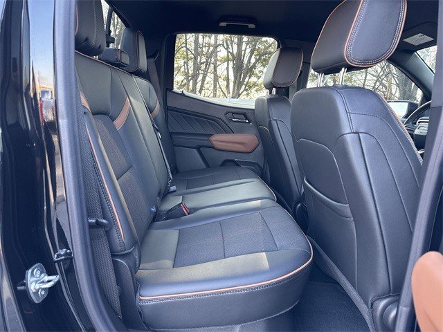 Used 2025 GMC Canyon AT4 w/ Nightfall Edition image 30