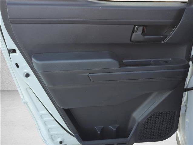 Certified 2025 Toyota Tacoma SR5 AWD/4WD image 12