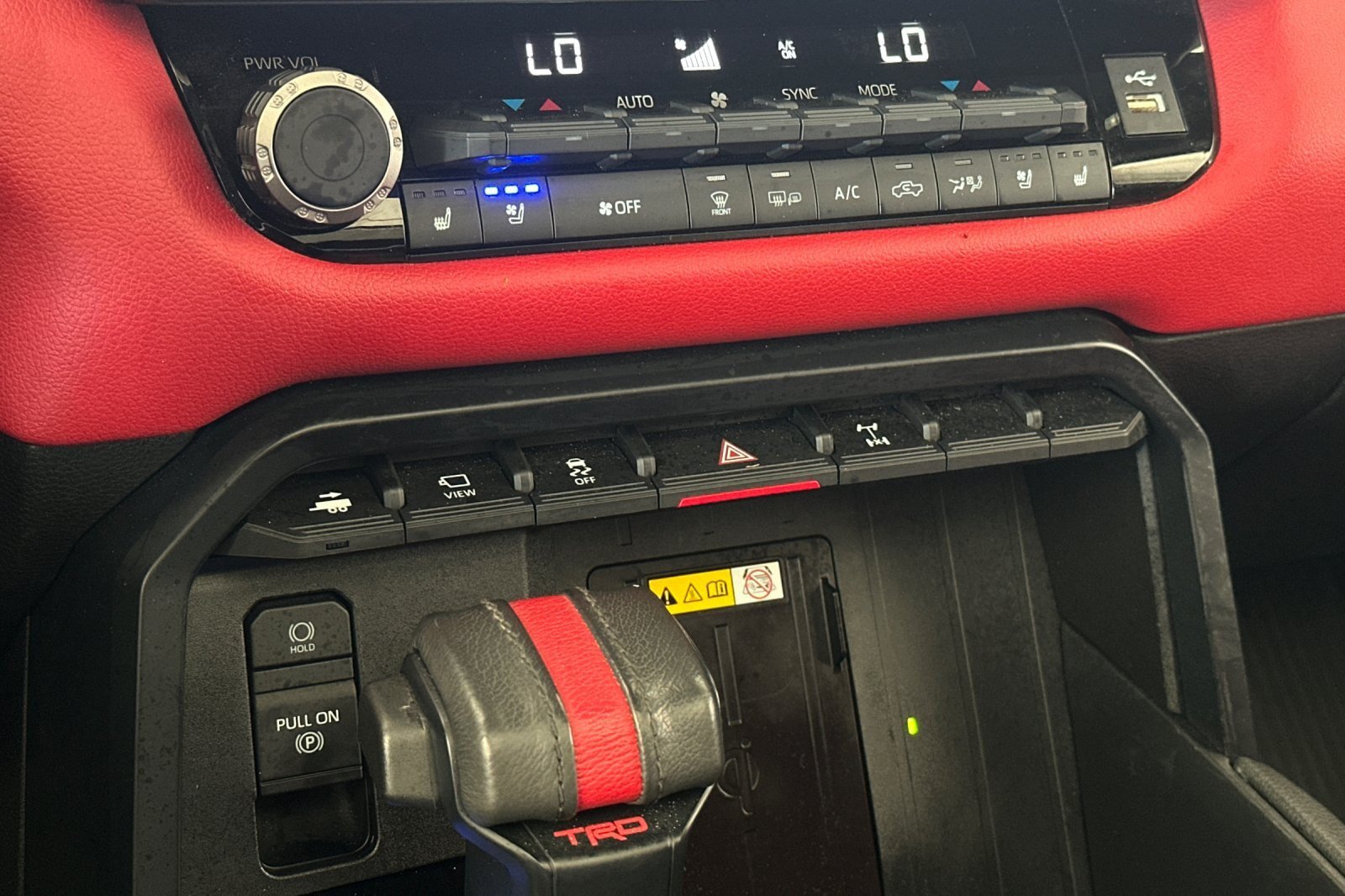 Used 2024 Toyota Tundra TRD Pro AWD/4WD image 18