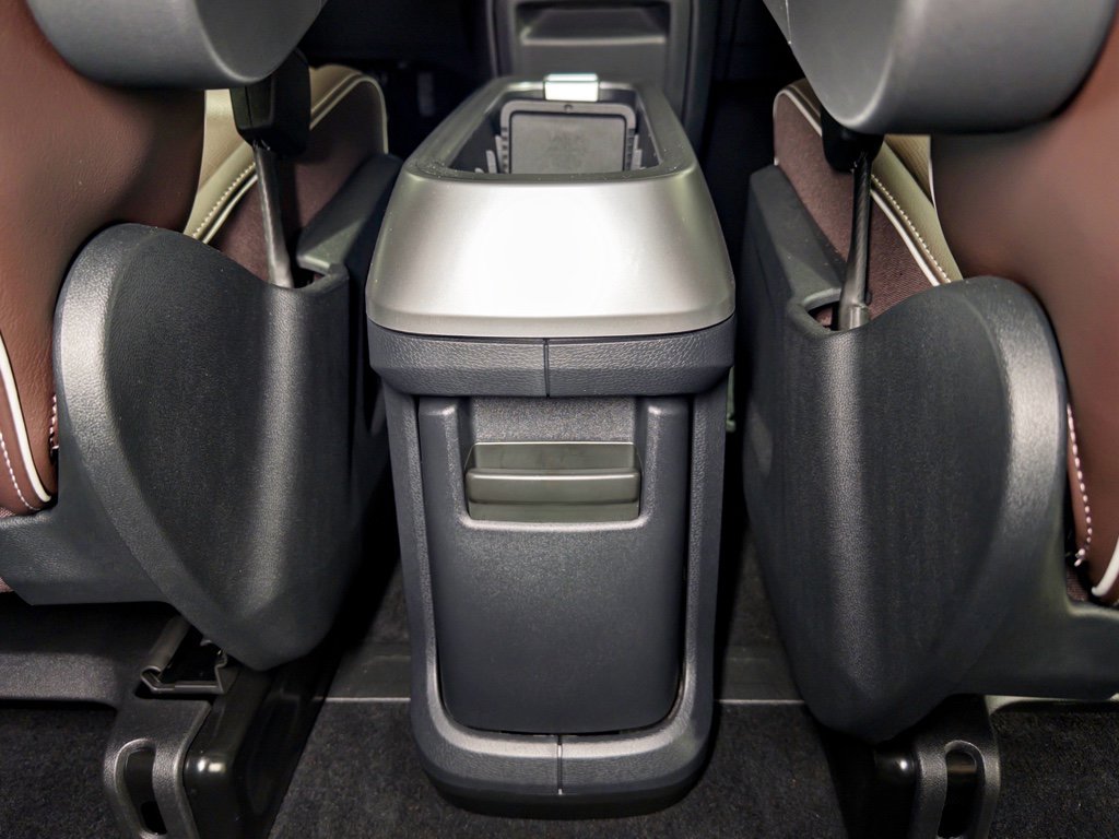 Used 2025 Volkswagen ID. Buzz Pro S image 20