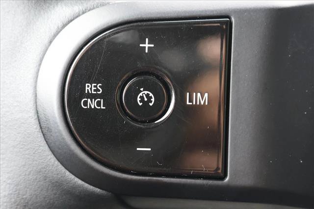 Used 2024 MINI Cooper SE w/ Signature Upholstery Package FWD image 14