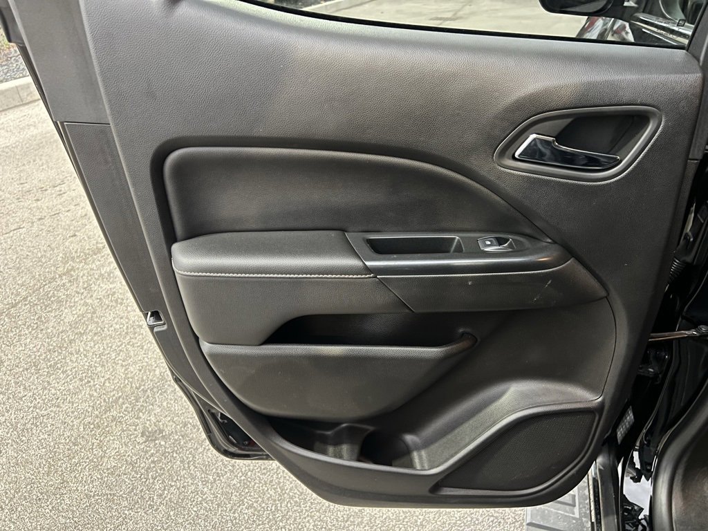 Used 2018 GMC Canyon Denali image 23