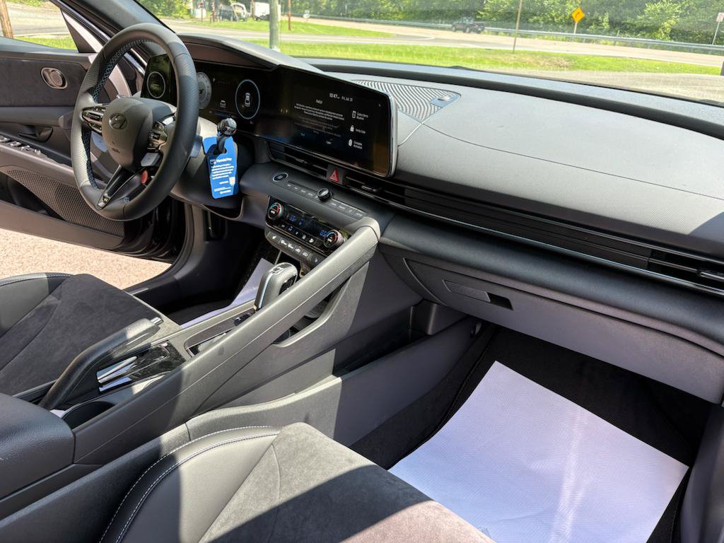 New 2026 Hyundai Elantra N FWD image 16