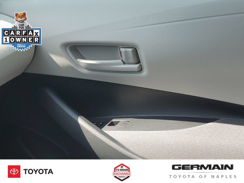 Used 2026 Toyota Corolla LE FWD image 28