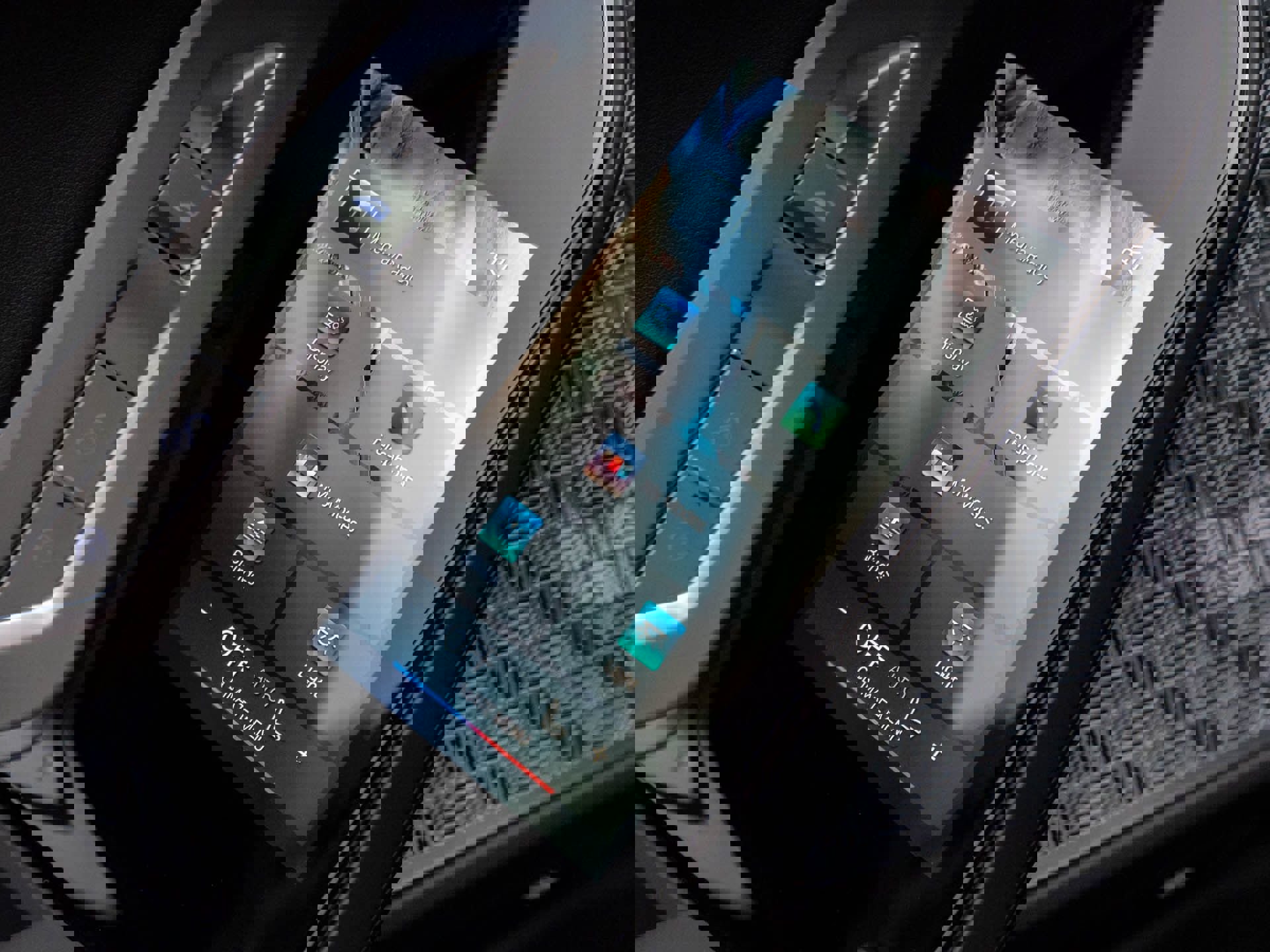 New 2026 BMW 750e xDrive w/ Executive Package image 24