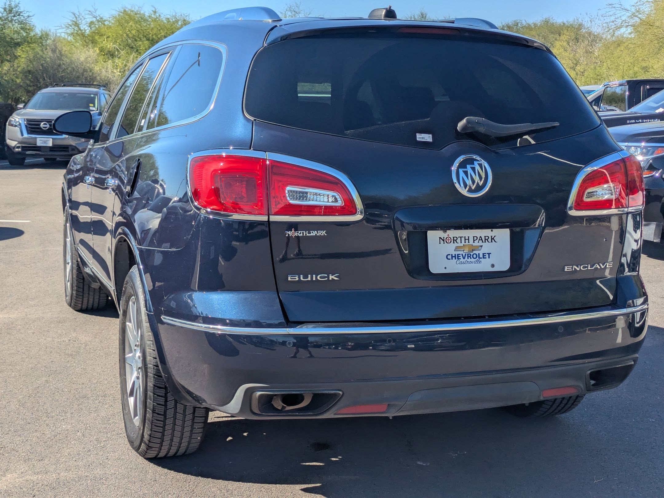 Used 2017 Buick Enclave Leather image 5