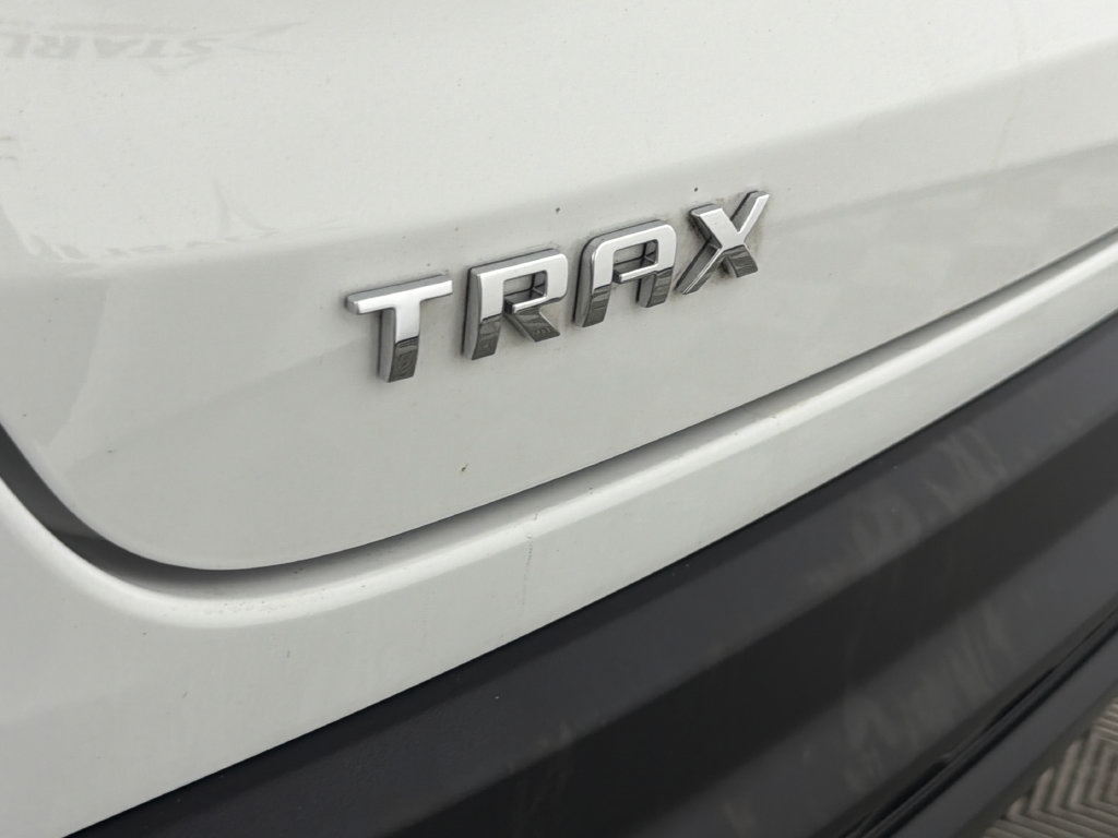 Certified 2024 Chevrolet Trax LS w/ LS Convenience Package FWD image 37