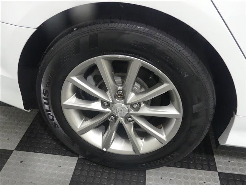 Used 2019 Hyundai Sonata SE FWD image 17