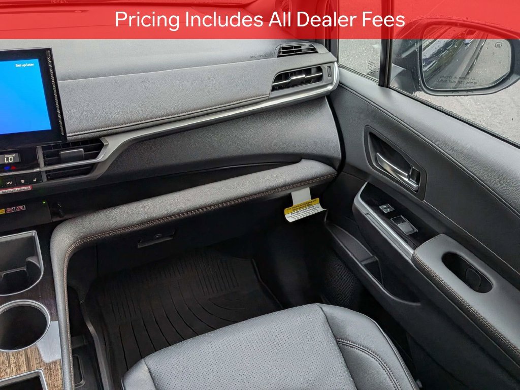 New 2026 Toyota Sienna Platinum AWD/4WD image 19