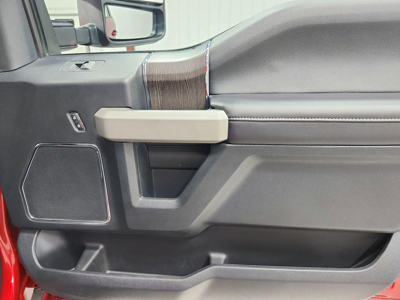 Used 2021 Ford F350 Lariat AWD/4WD image 47