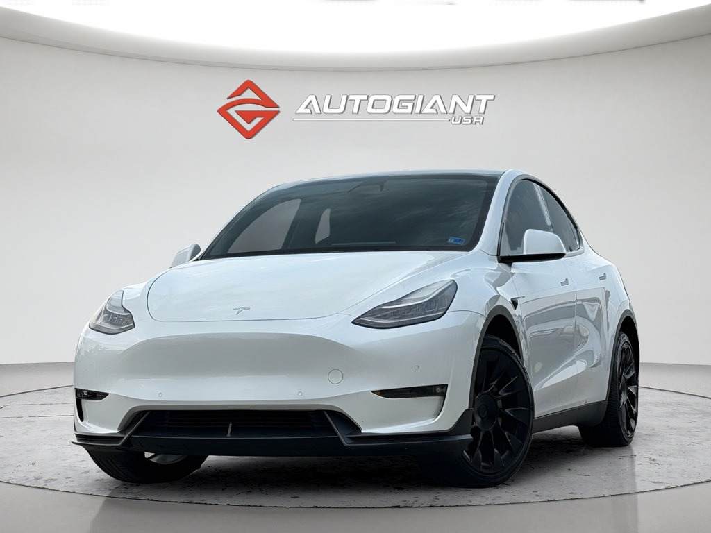 Used 2021 Tesla Model Y Long Range AWD/4WD image 1