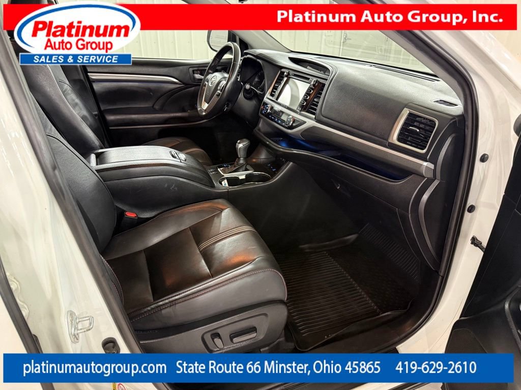 Used 2019 Toyota Highlander SE AWD/4WD image 56