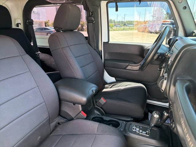 Used 2013 Jeep Wrangler Sport AWD/4WD image 15