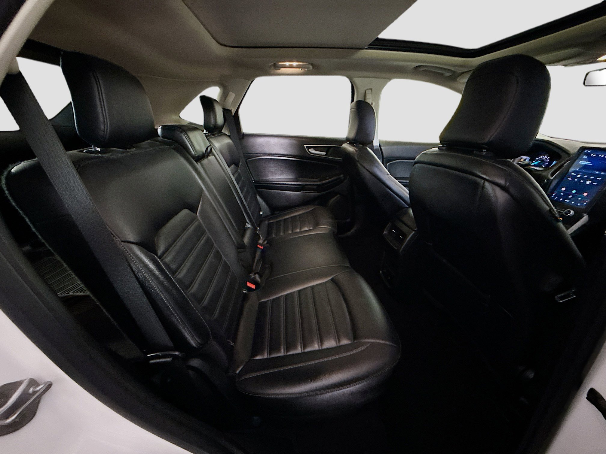 Used 2022 Ford Edge SEL w/ Convenience Package image 27