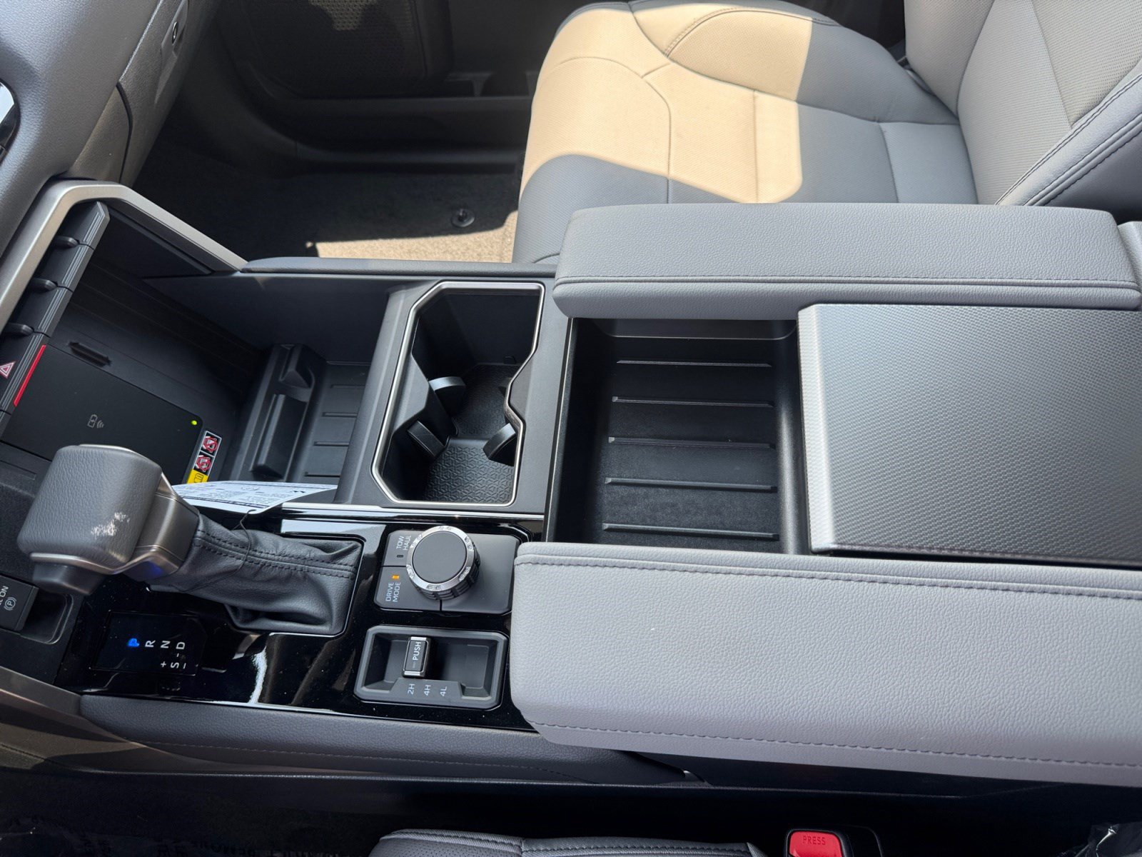 New 2026 Toyota Sequoia Limited AWD/4WD image 15