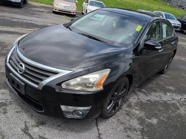 Used 2013 Nissan Altima 3.5 SV FWD image 4
