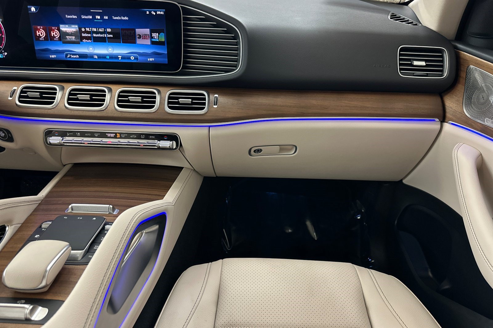 Used 2026 Mercedes-Benz GLE 450 4MATIC image 33