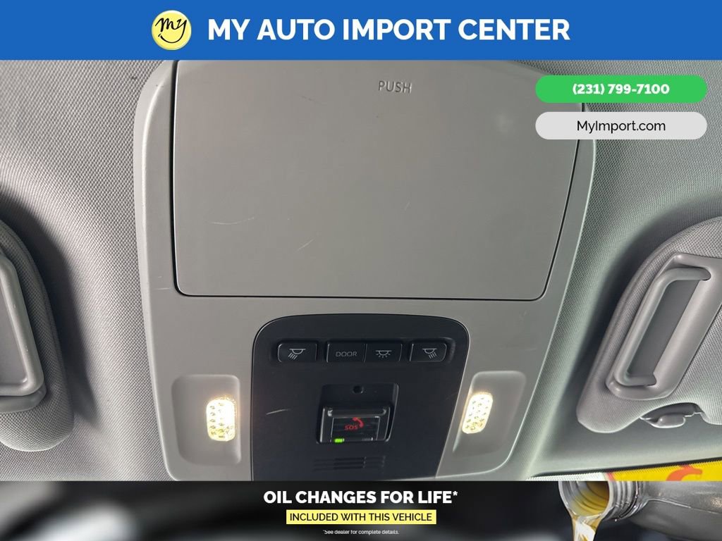 Used 2023 Toyota Camry XLE image 23