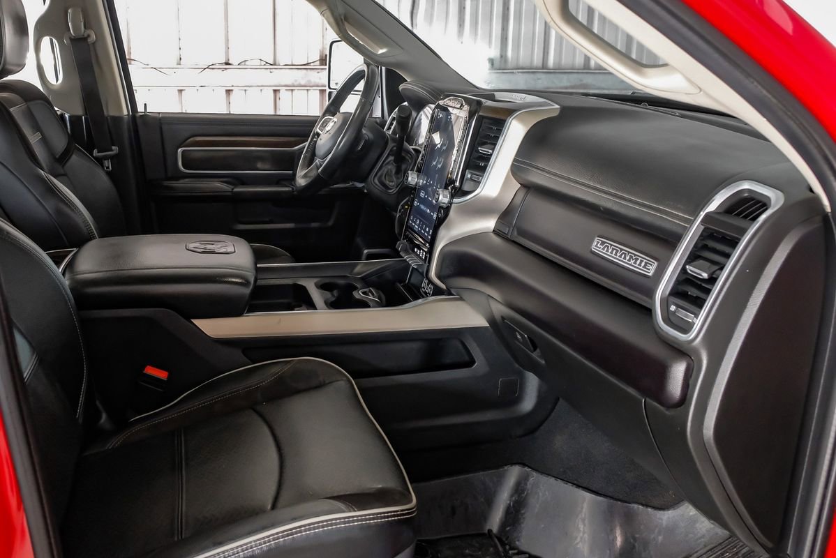Used 2023 RAM 3500 Laramie AWD/4WD image 12